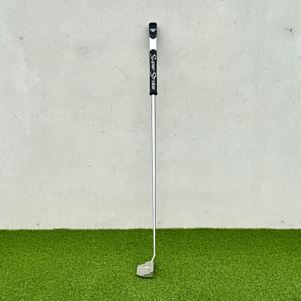 Odyssey Ai-One Milled - Three T Silver - 35" - Nieuwstaat.