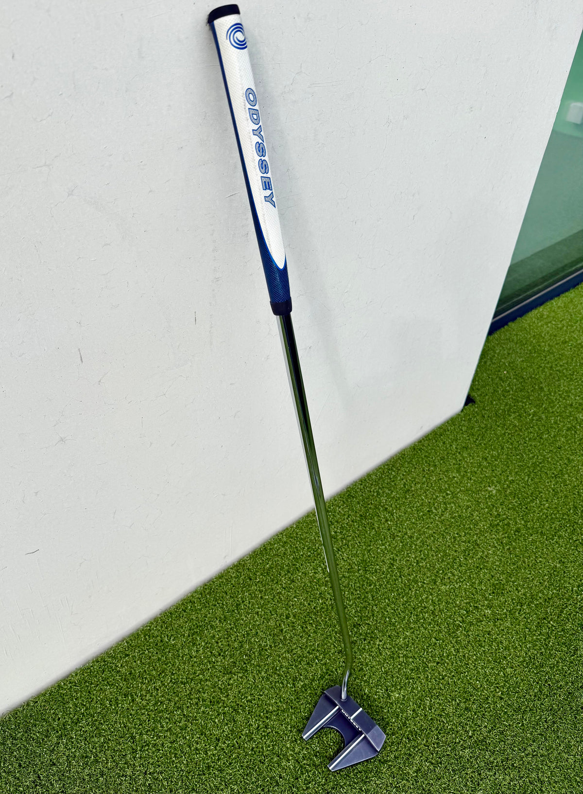 Odyssey AI-One #7 'Heren/Dames' putter 33” – €169