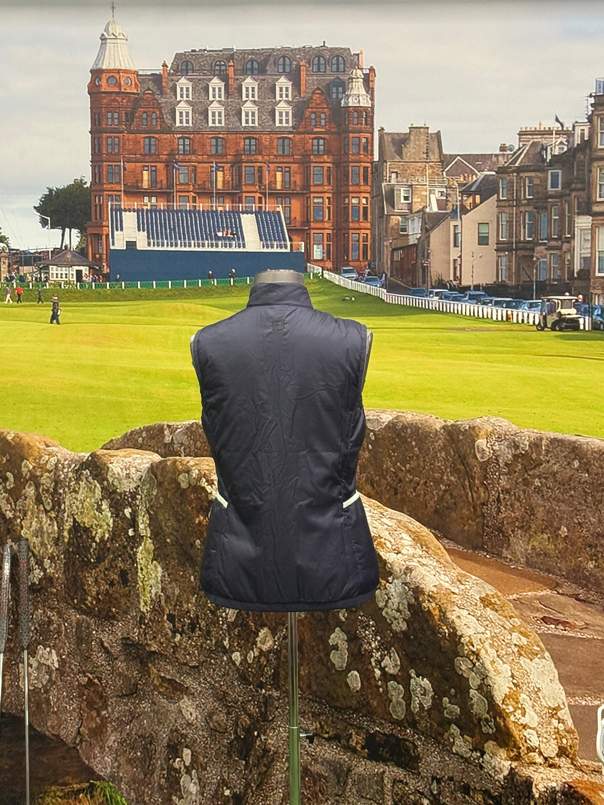 Footjoy insulated rev vest