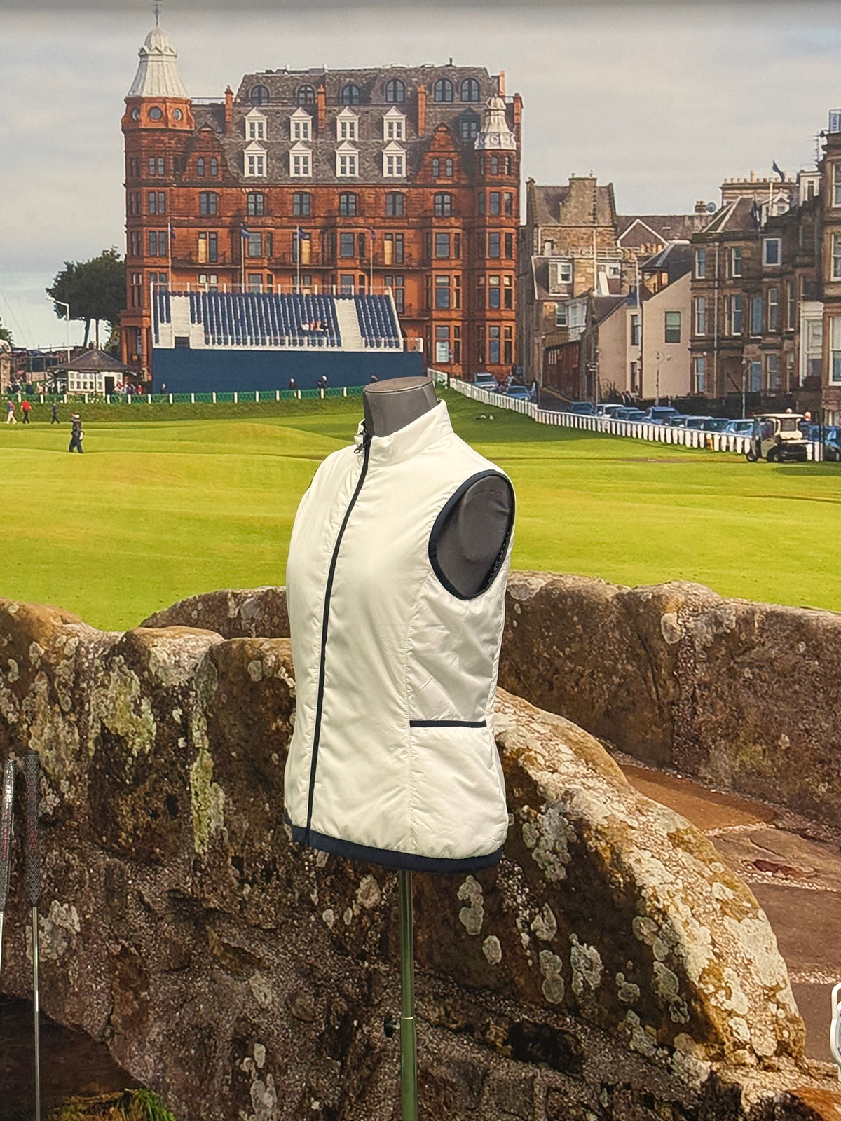 Footjoy insulated rev vest